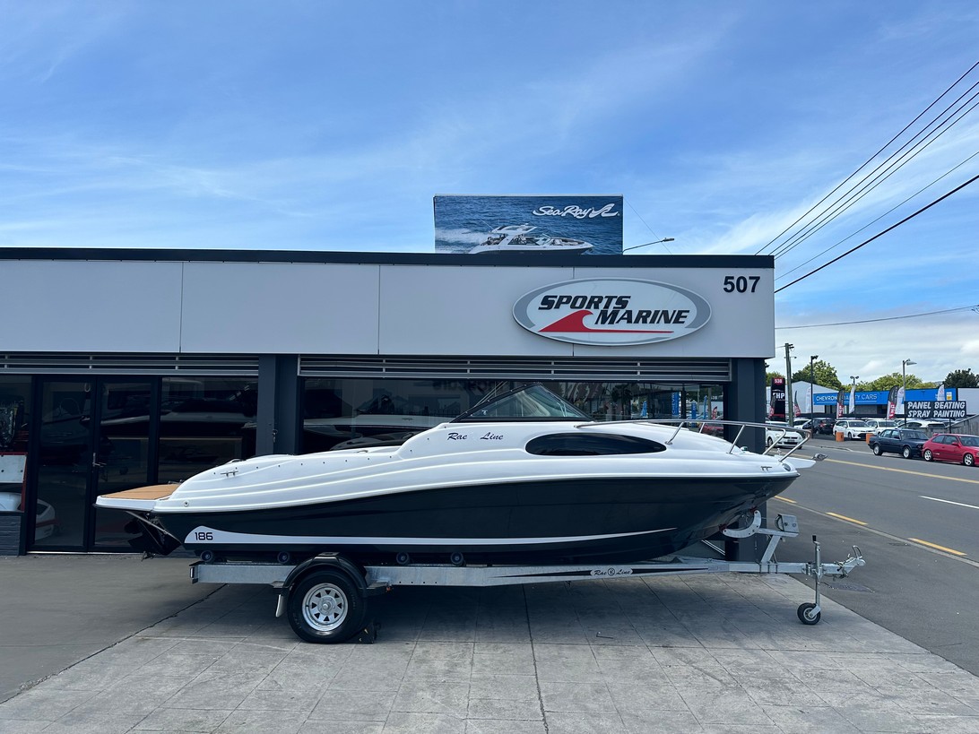 Sea Ray  Sports Marine